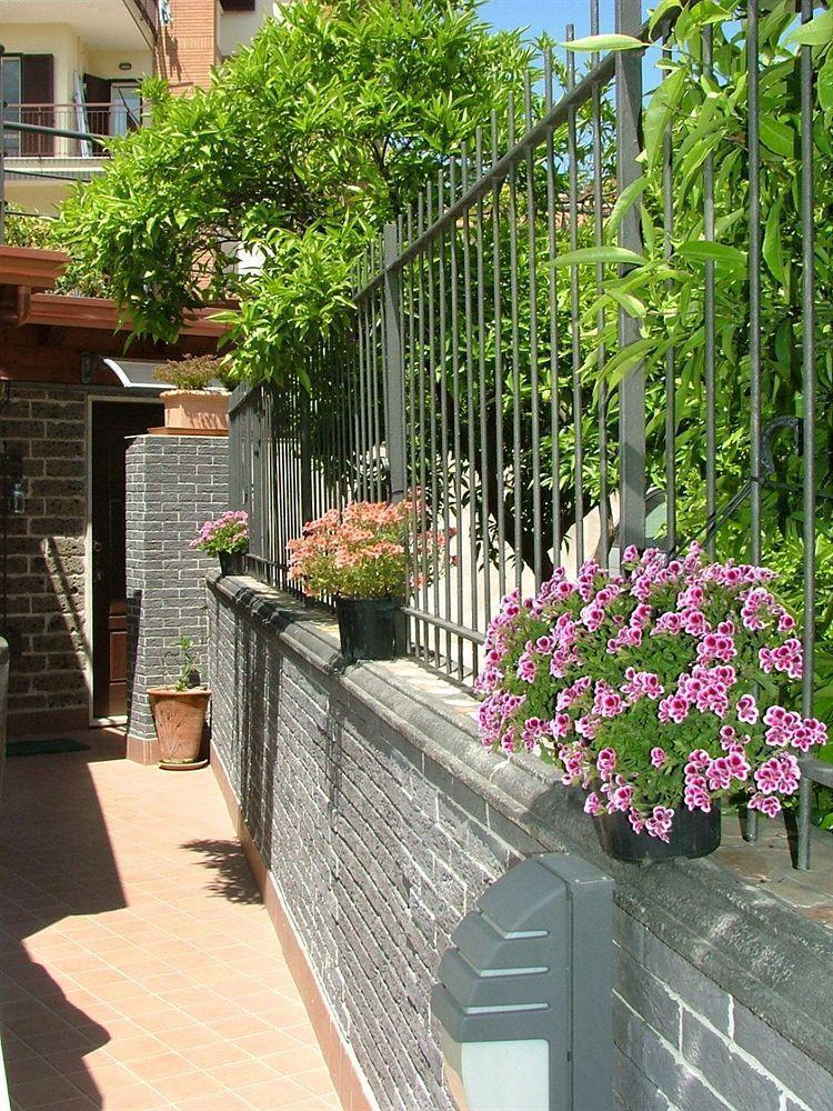 B&B La Casa Di Plinio Pompei Bagian luar foto